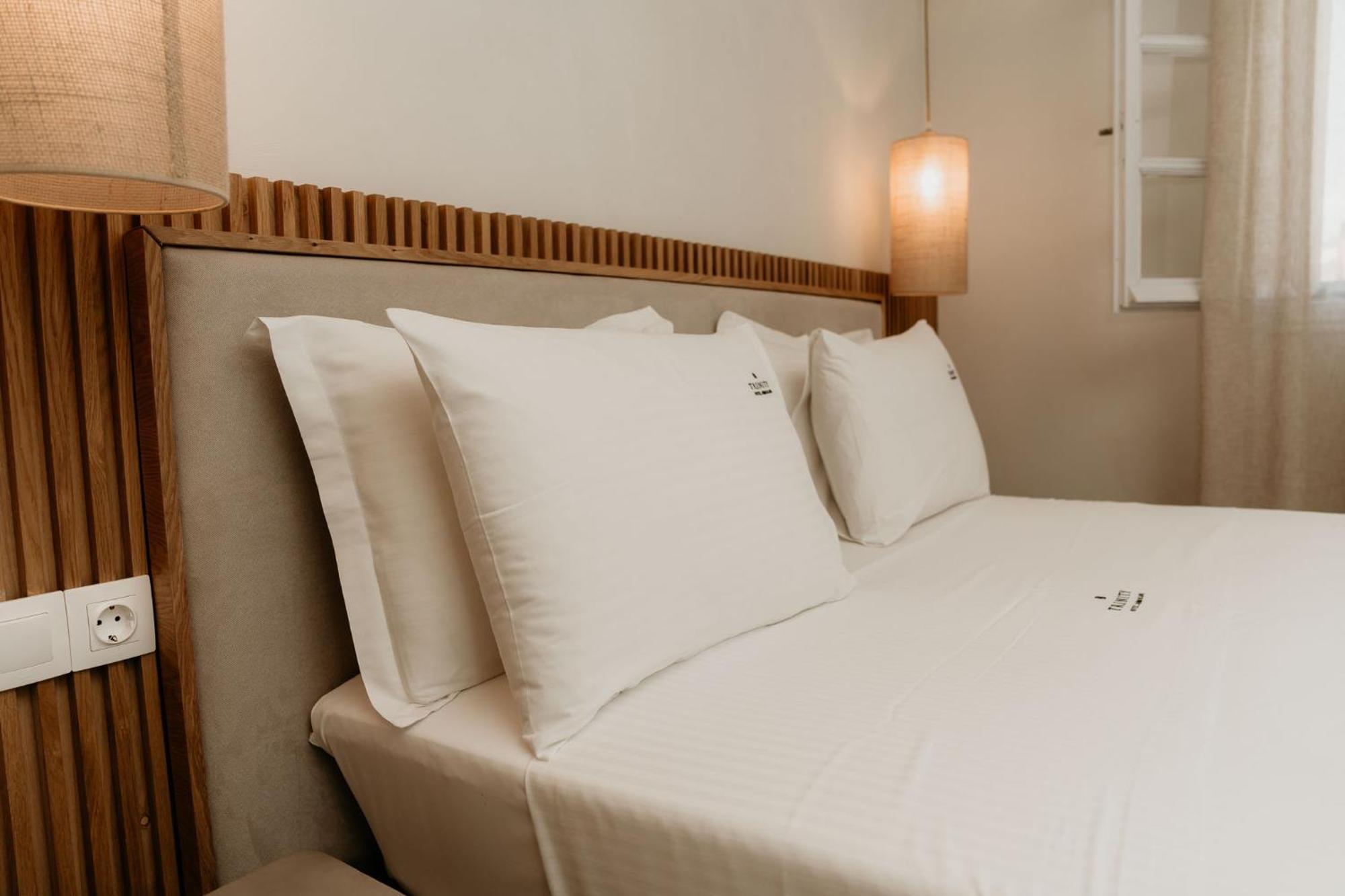 Trinity The Hotel Đảo Amolianí Ngoại thất bức ảnh